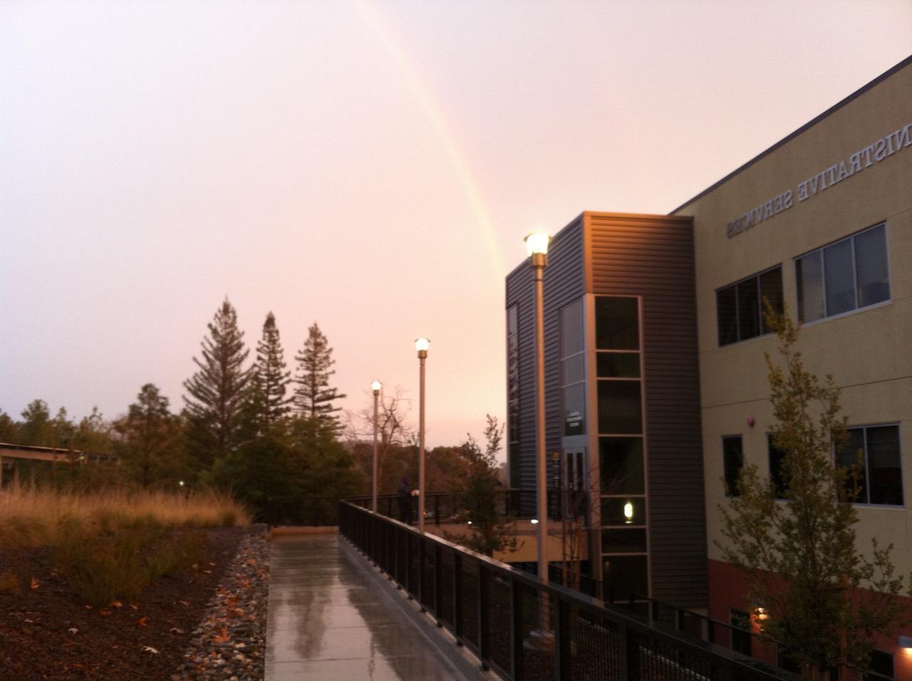 Student and Administrative 服务 Building (SAS) with Rainbow